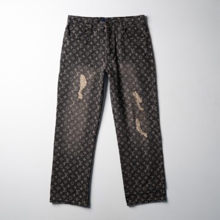 LOUIS VUITTON  Jeans