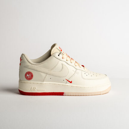 Nike Air Force 1 Sneakers